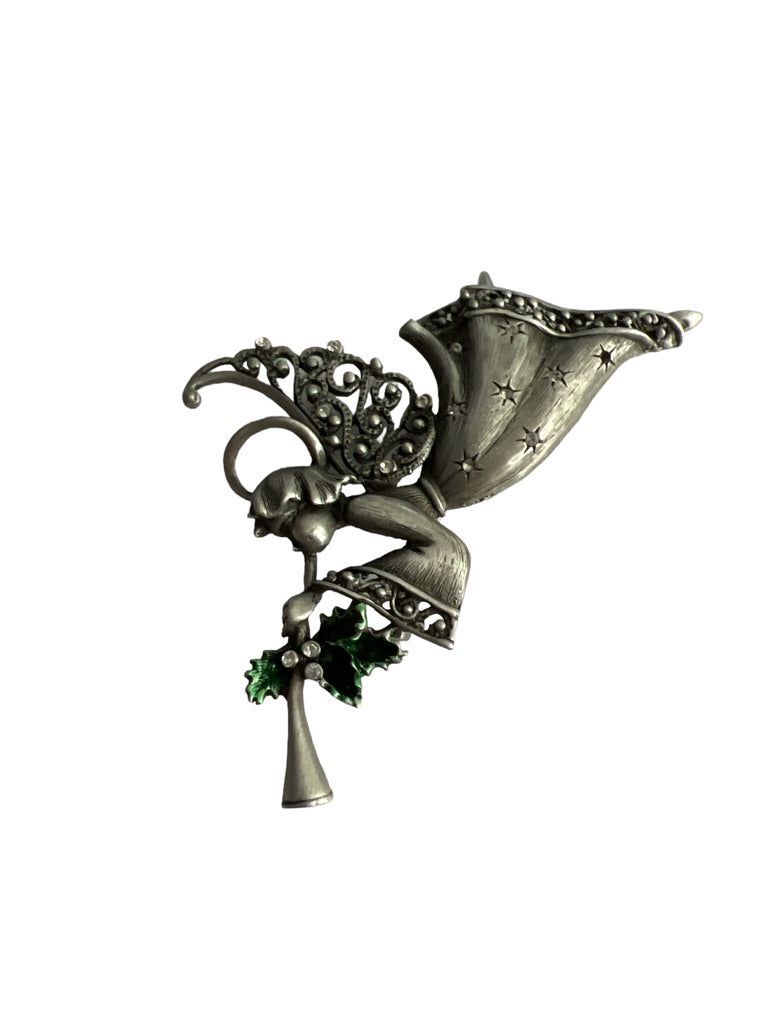 Jonette JJ Pewter Angel Brooch With Holly and Trumpet