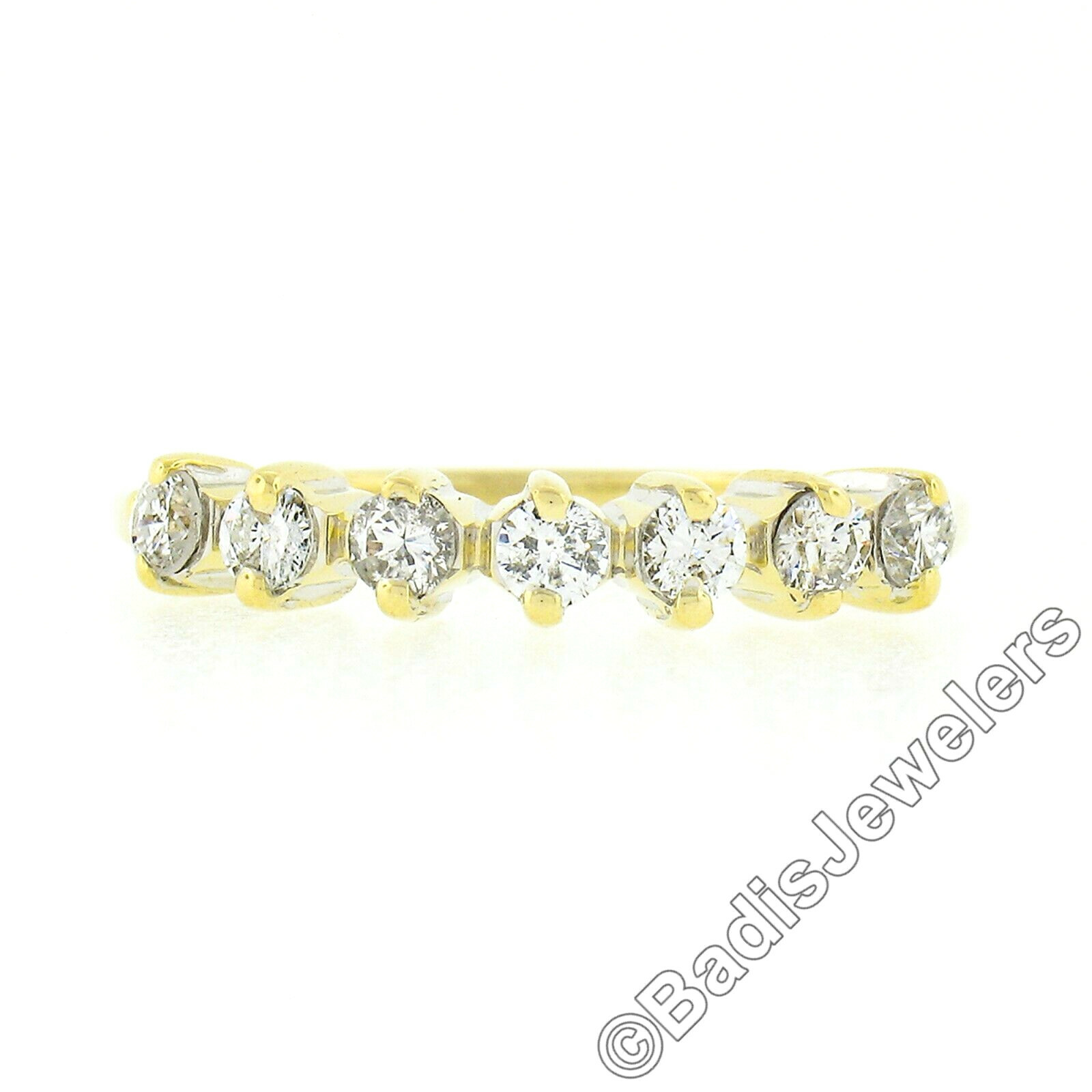Vintage Classic 14k Yellow Gold 0.35ct Round Prong Set Diamond Wedding Band Ring