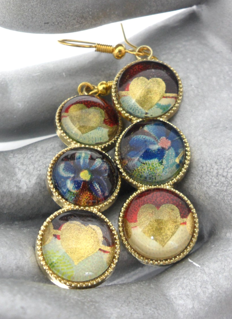 Valentines Day Earrings Hearts Forget Me Not Flowers Postcard Collector Gift