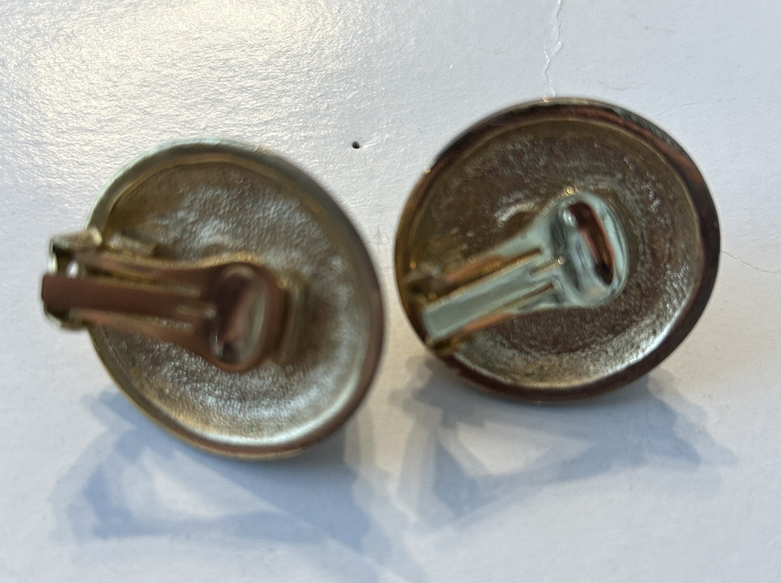 Vtg ORENA PARIS Gold Tone & Faux Pearl Clip On Earrings