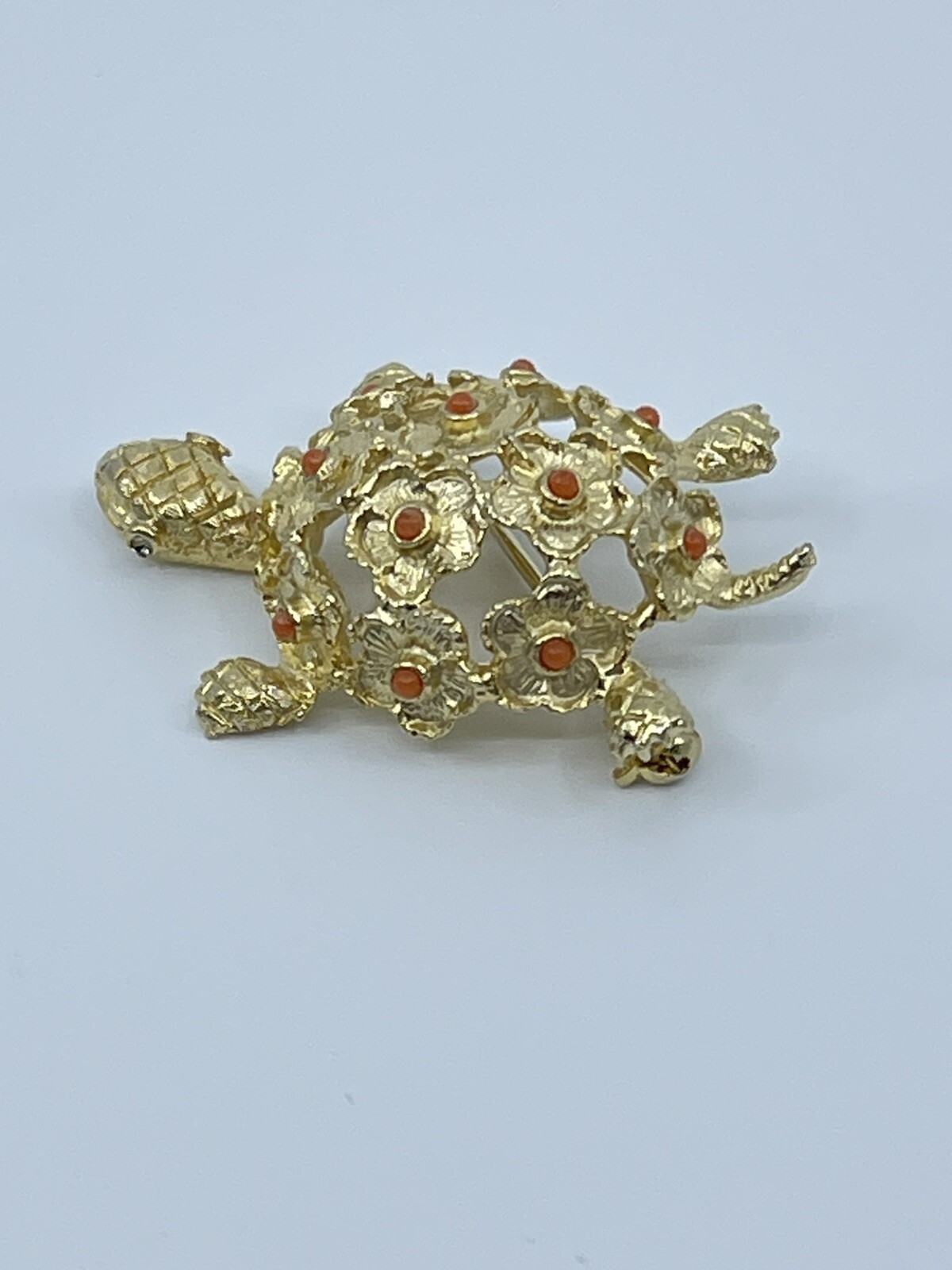 Vintage Brooch Pin De Nicola turtle faux coral and green rhinestone 1-3/4″
