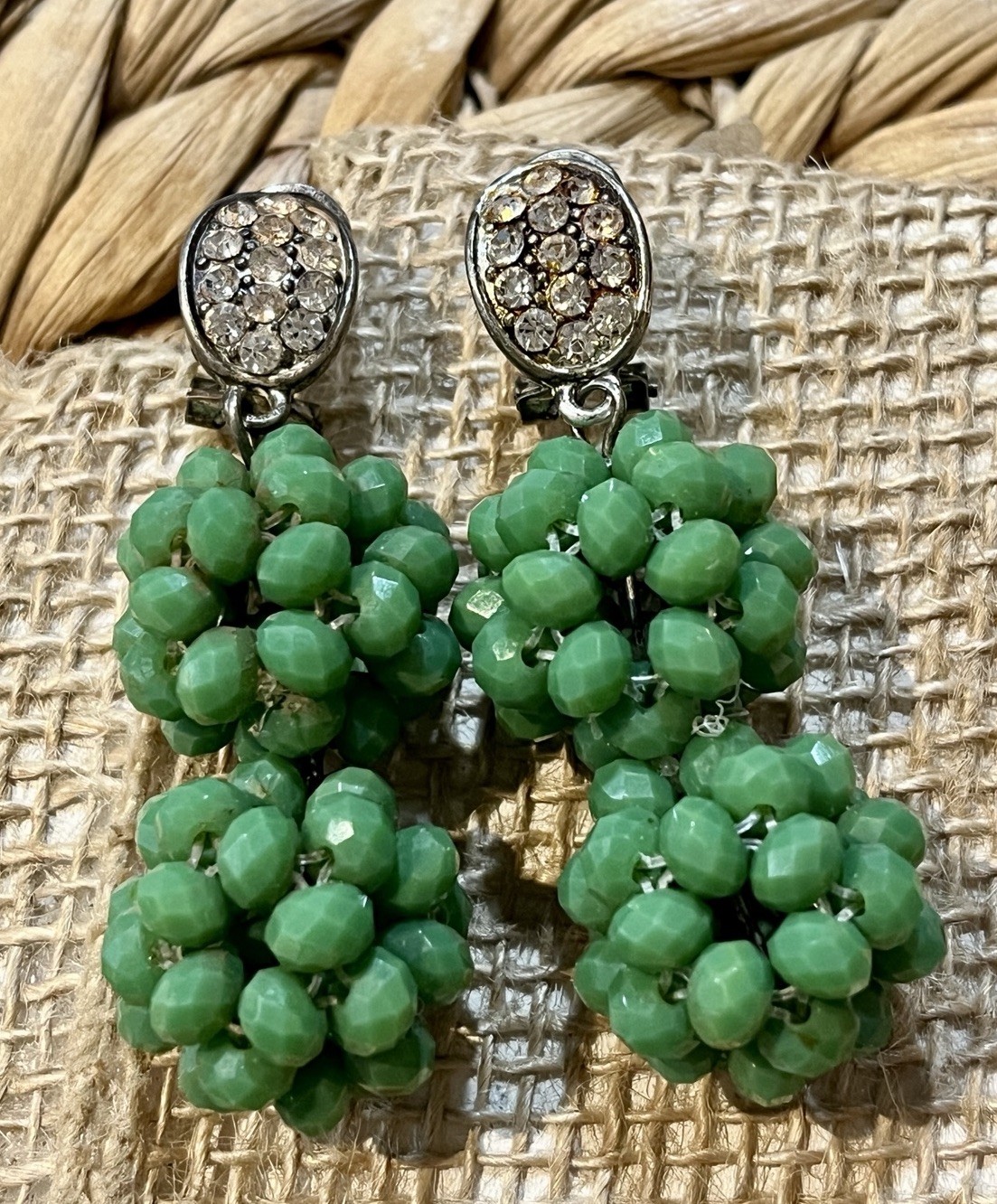 Vintage Beaded Necklace 16in Green Beads Clasp Closure Multi-Strand Set