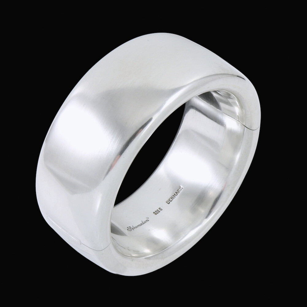 SIK – Denmark. Large Hindged Sterling Silver Bangle – 1960s