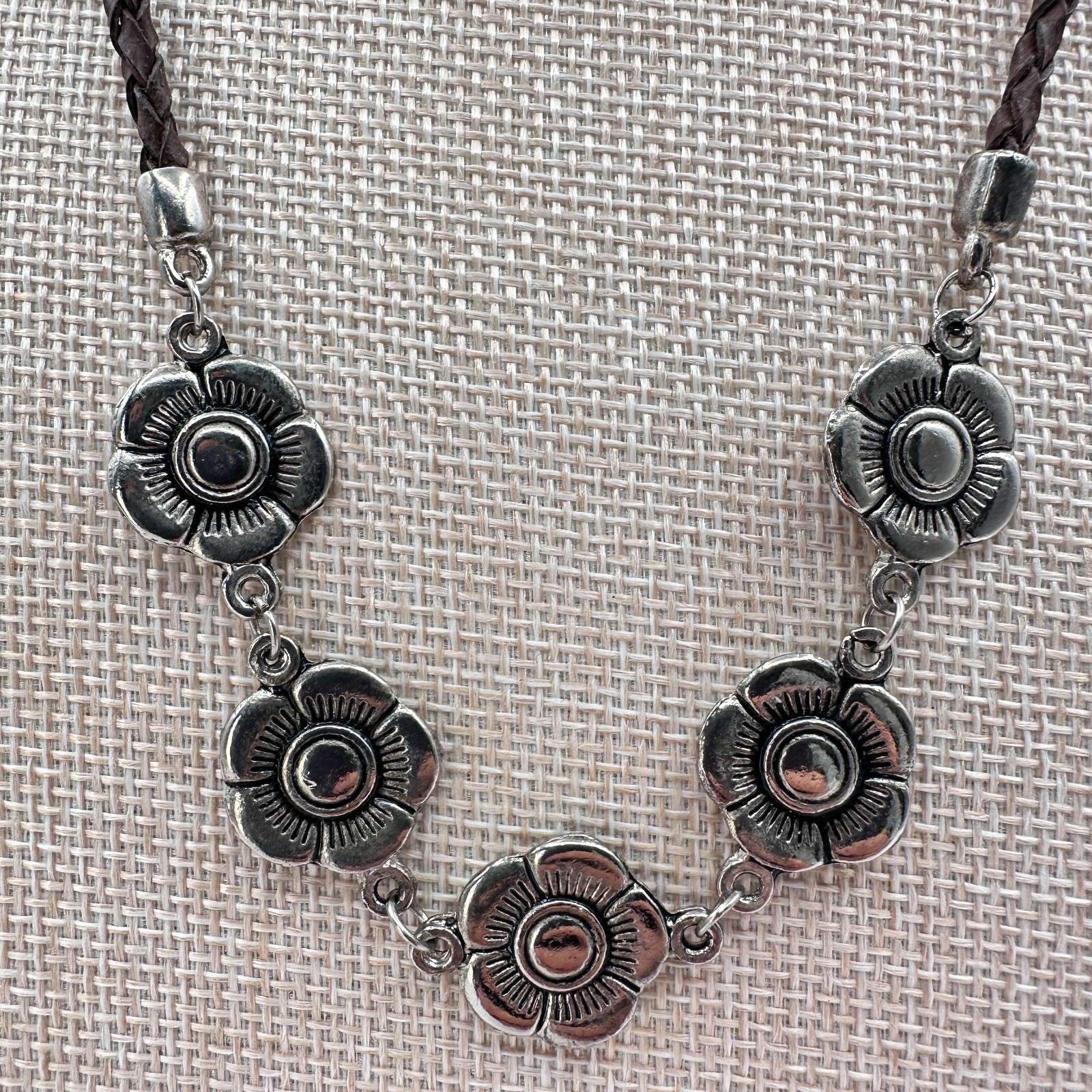 Vintage Y2K Floral Silver Tone Brown Braided Leather Cord Bib Necklace Jewelry