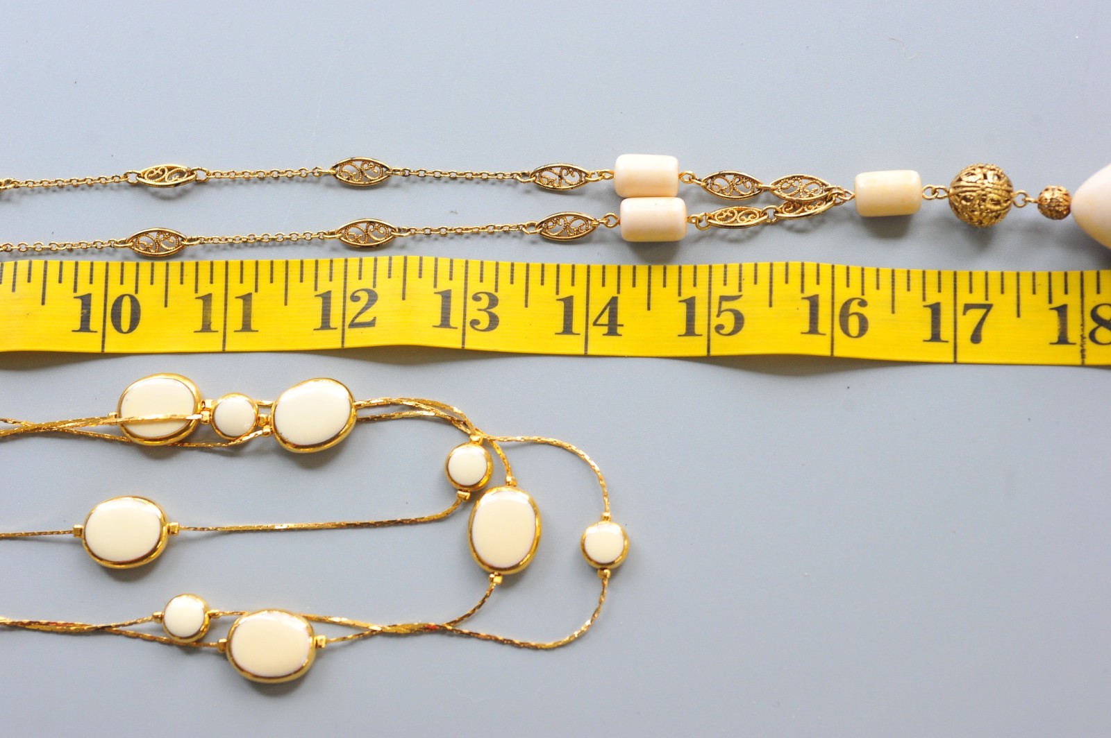 Necklace LOT Avon Ivory cream gold tone layered dangle filigree PE26