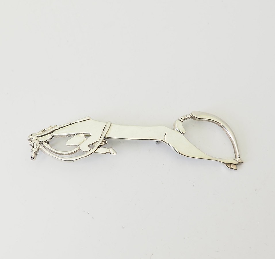 Vintage mid century modern sterling silver sprinting horse equestrian pin brooch