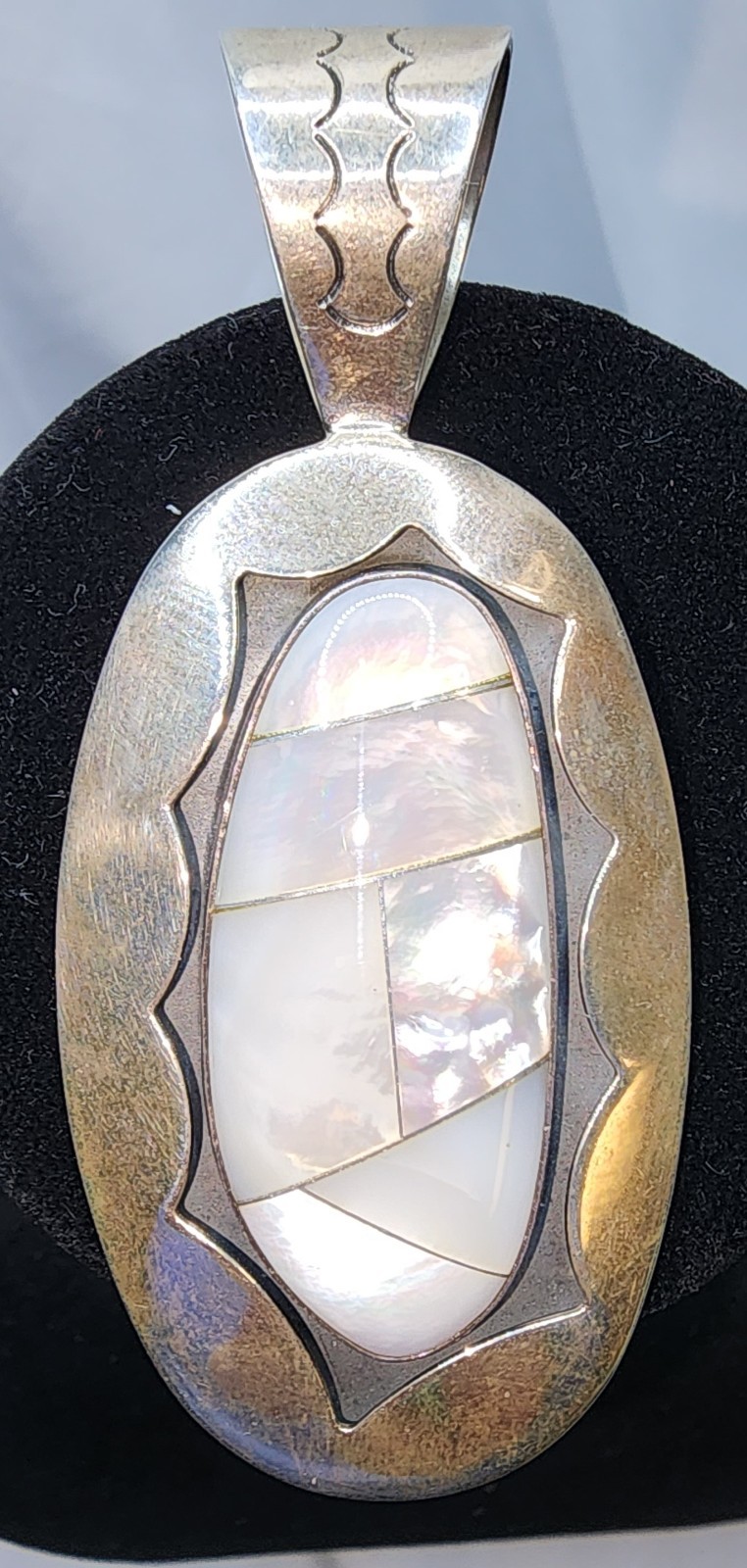 Vtg Sterling Silver Signed DRT Mother of Pearl Inlay shadow box style Pendant