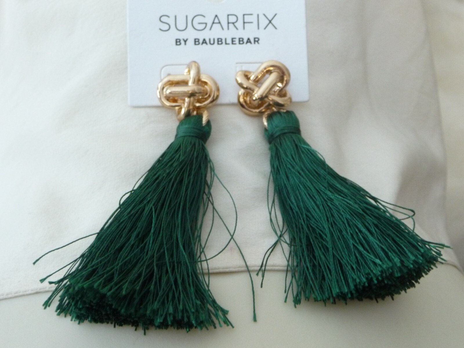 SUGARFIX on CARD GOLD TONE W GREEN THREAD FRINGE AS IS PIERCED EARRINGS #19/2A