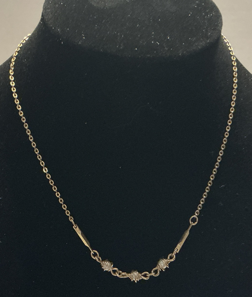 Choker Length Vintage Avon Dainty Wire Wrapped Pearl Necklace. Gold-Tone 14″
