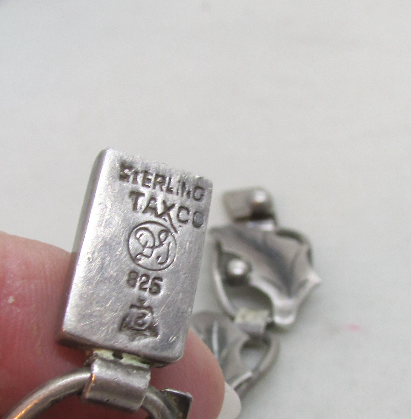 VINTAGE MEXICAN 980 STERLING BRACELET DAMASO GALLEGOS–NEW PRICE—