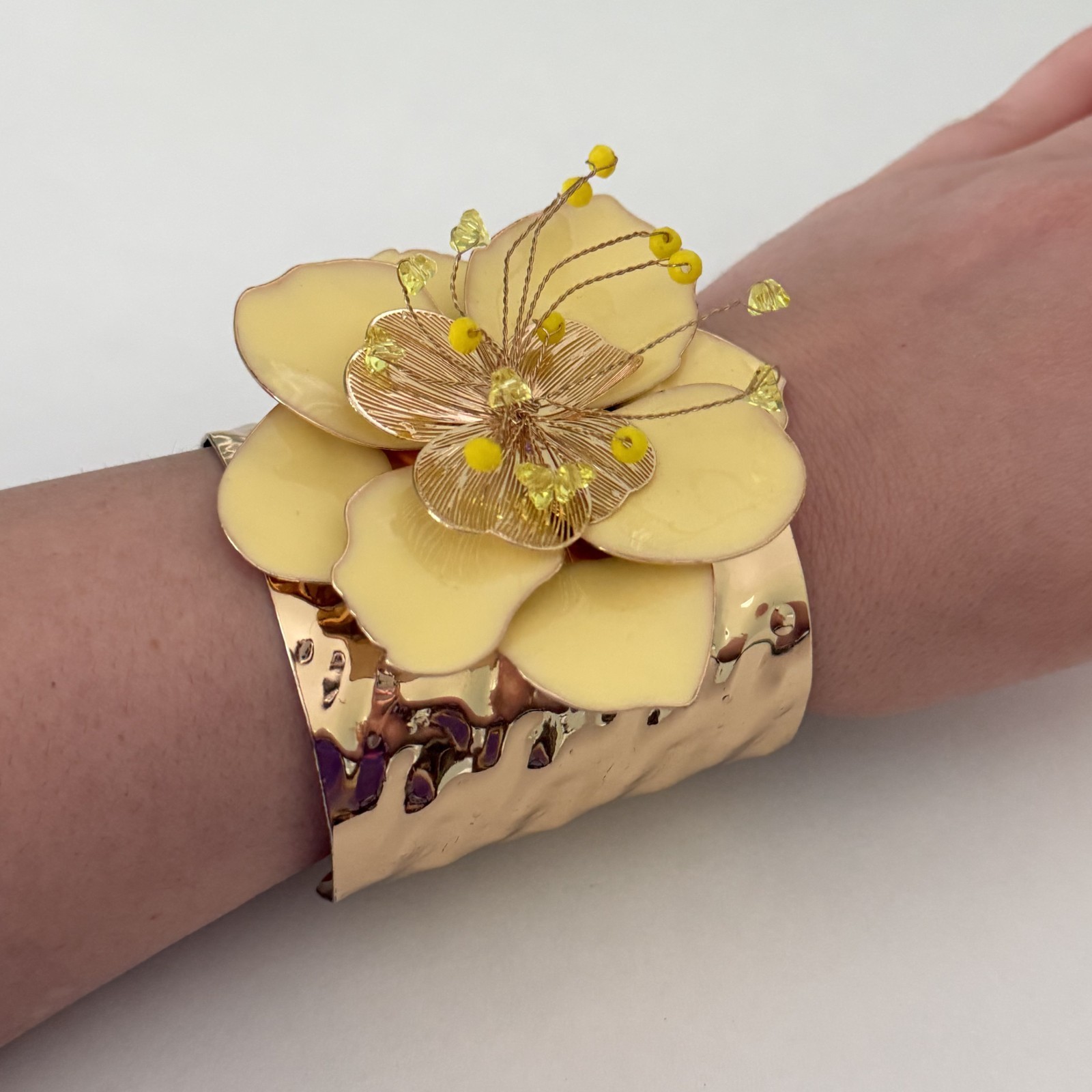 Ladies Huge Flower Statement Cuff Bracelet Yellow Enamel Glass Beaded Gold Tone