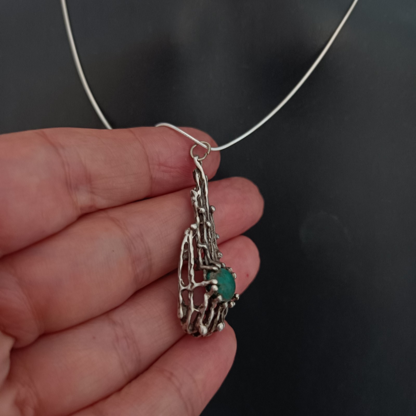 Modernist Brutalist Eilat Stone Pendant Necklace Sterling Silver Israeli 70s VTG