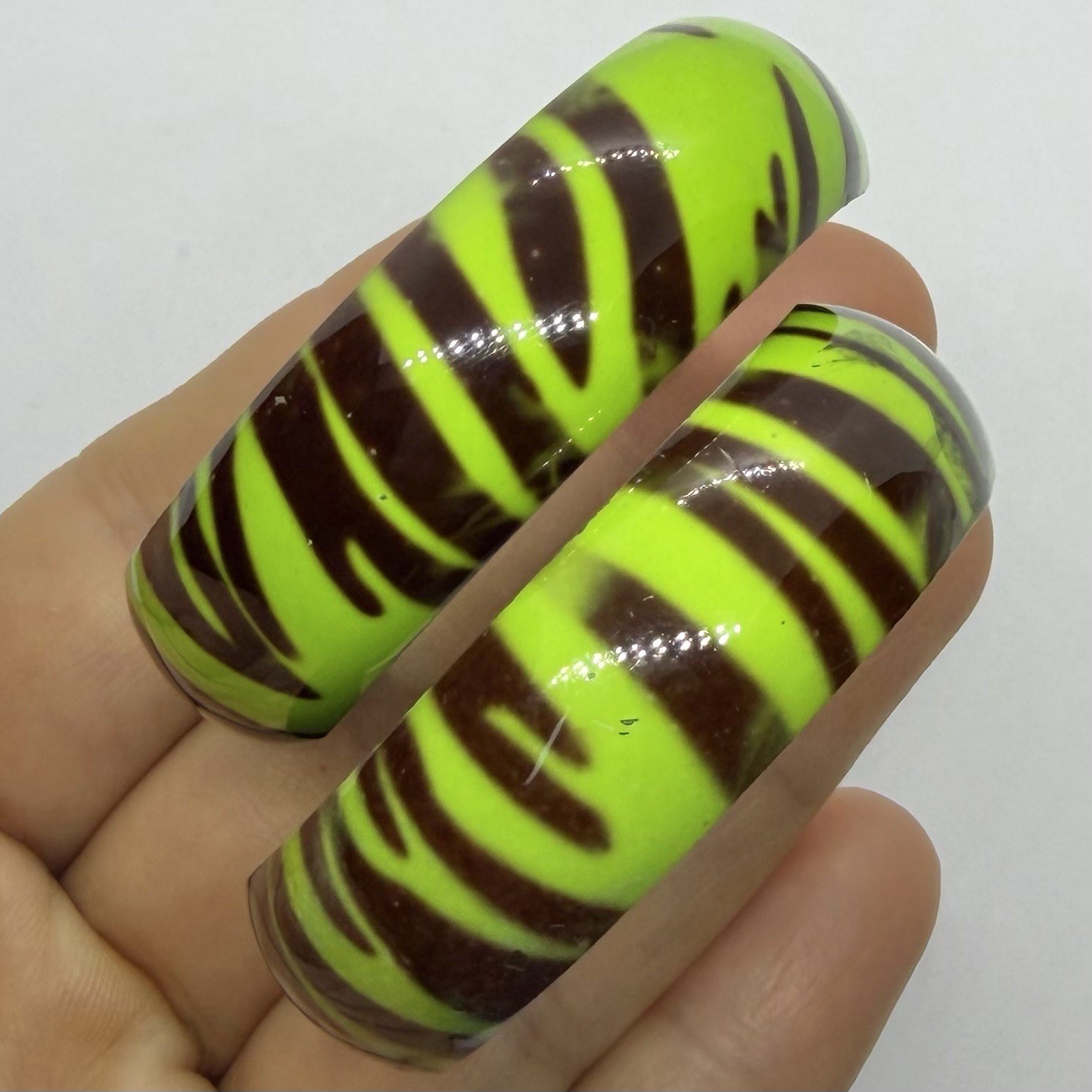 Vtg Big 80s Lime Green Earrings Black Enamel Stripe Hoop Statement Drop Post