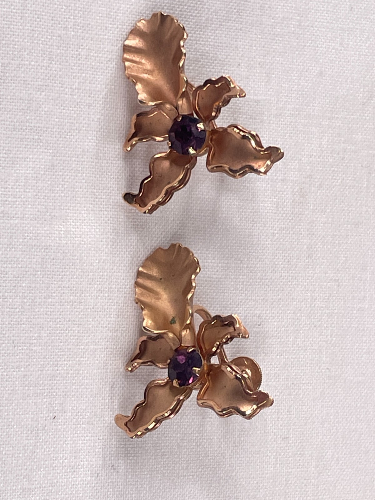 VTG Signed BN Orchid Flower Purple Crystal Rose Goldtone Screw Back Earrings