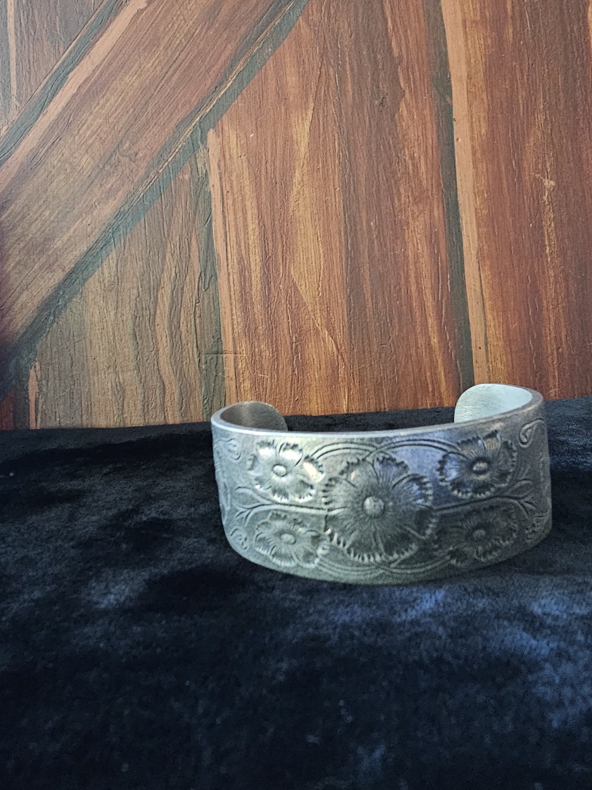 Vtg Salisbury Pewter October Flower of the Month Wide Cuff Bracelet Adjustable