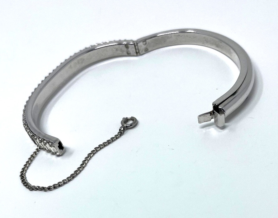 Vintage Rhinestone Baguette Bangle Bracelet Silver Hinged Oval XS 6″ Small Wrist