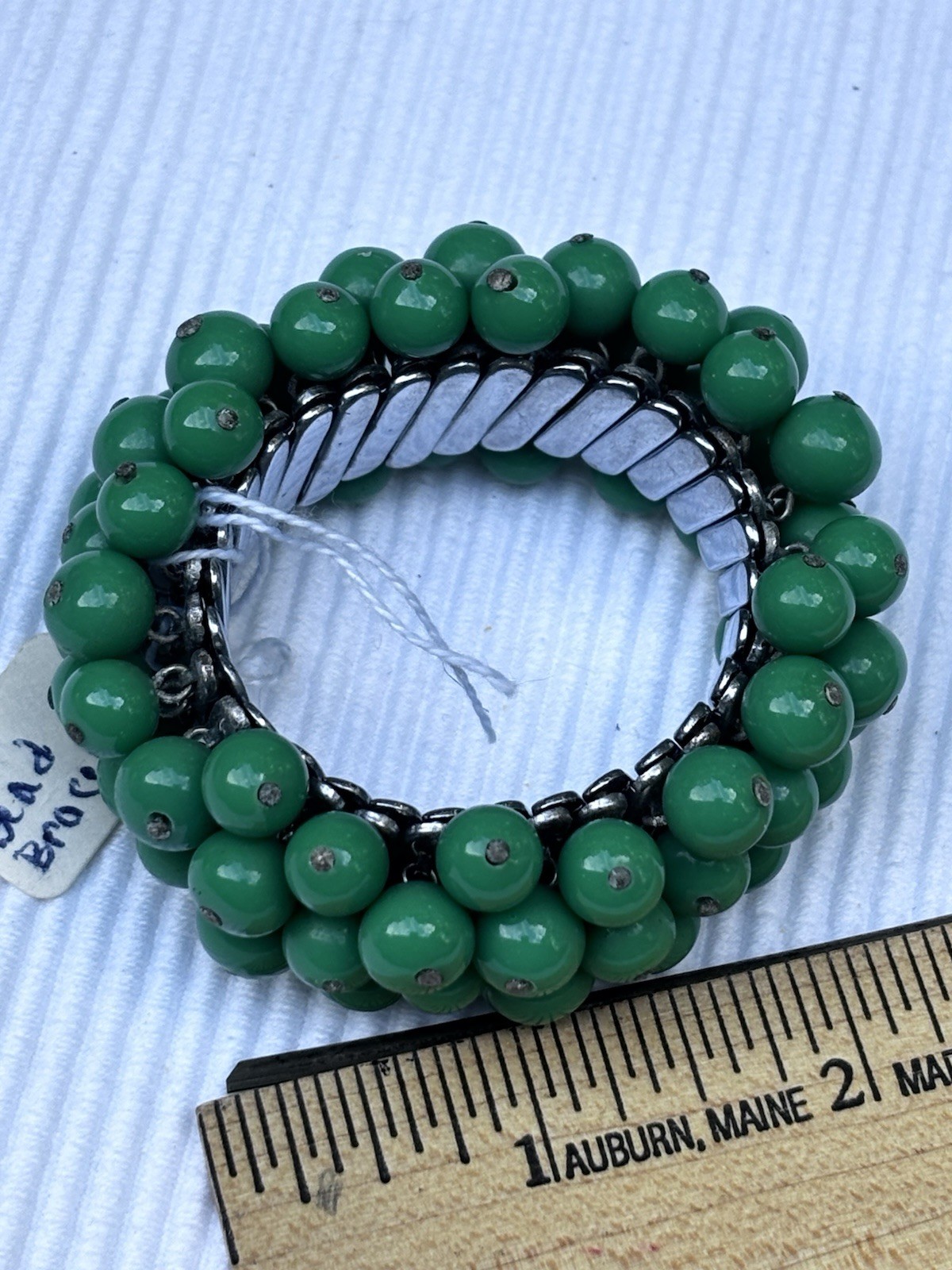 Vintage Apple Green Beaded Cha Cha Expansion Bracelet