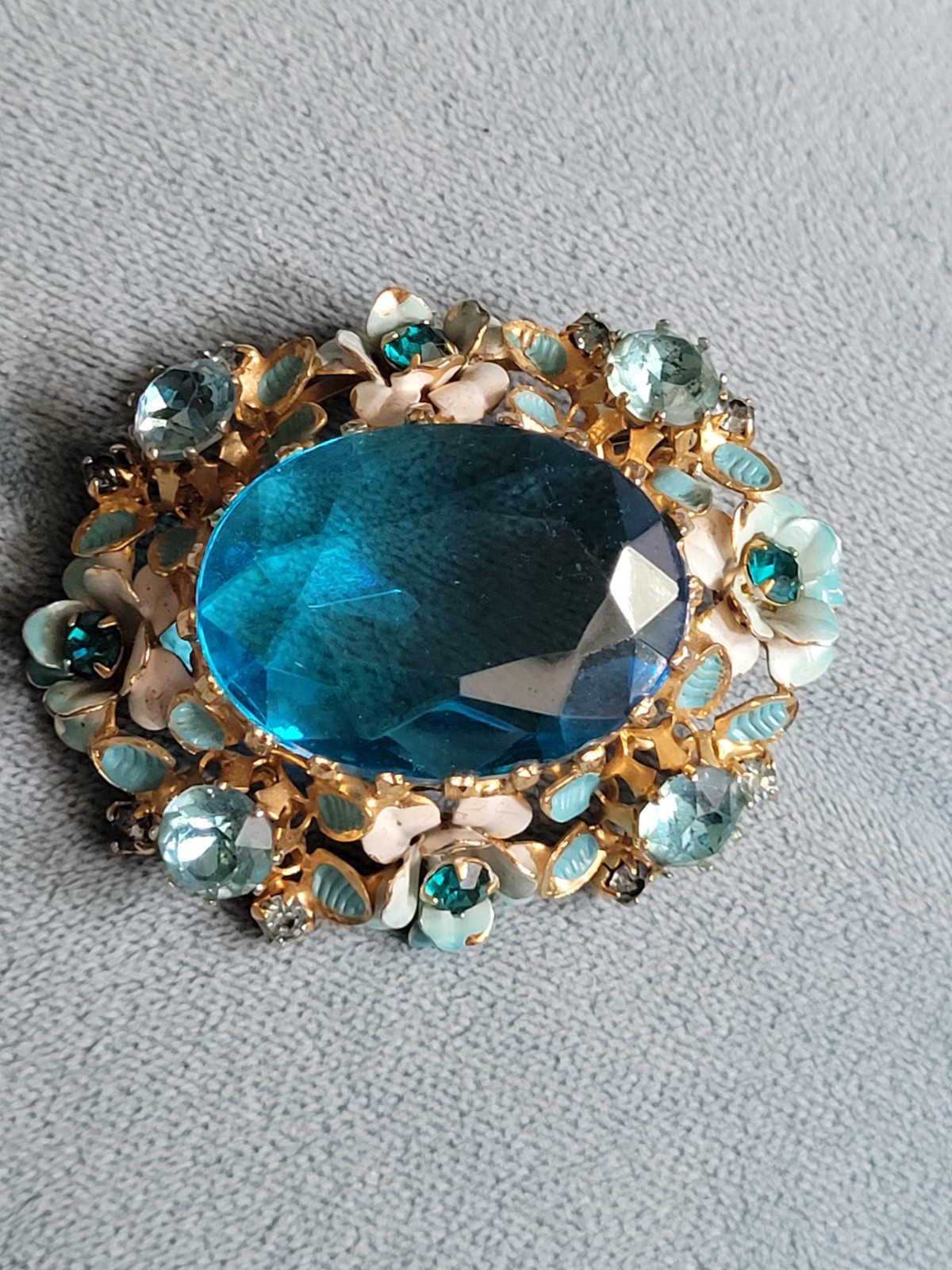 Vintage 1950’s Austrian Large Blue Crystal w Enamel Flowers Pendant Brooch