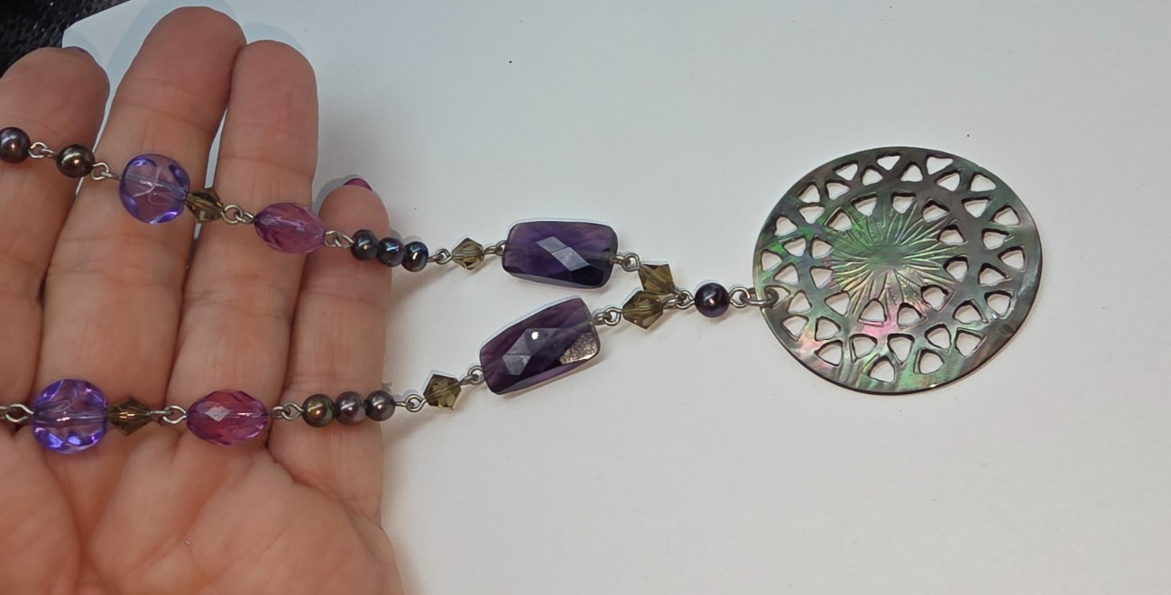 Signed Lia Sophia MOP Peacock Pearl Purple Pink Crystal Acrylic Necklace Vintage