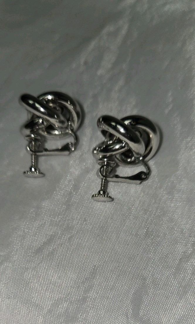 Vintage Knotted Screw Back Earrings 1960’s Hollywood Glam