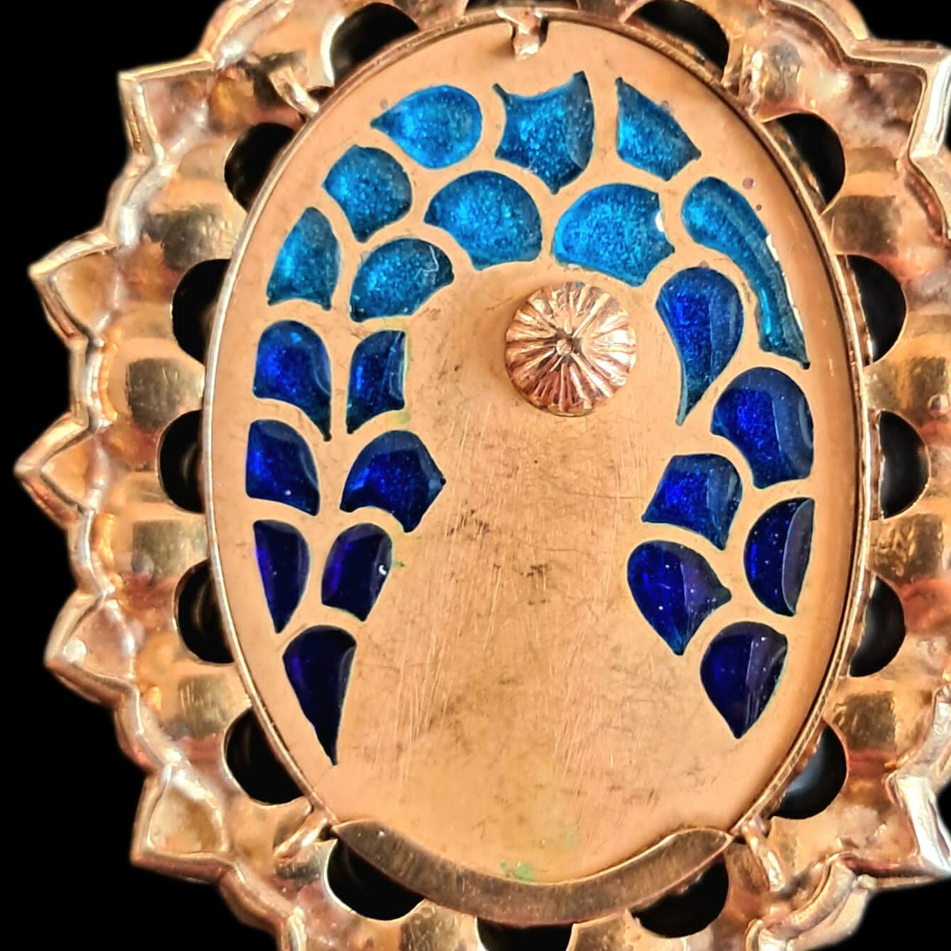 Fine Antique Art Nouveau 18K Gold Plique a Jour Virgin Mary Pendant Ca 1900