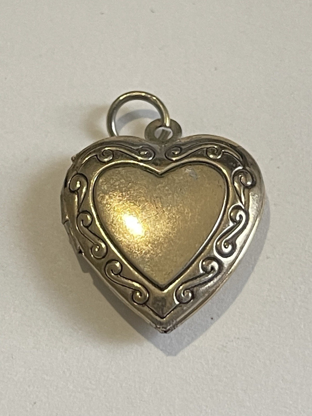 1950’s Vines Heart Picture Locket Pendant Silver Gold Tone Victorian Revival