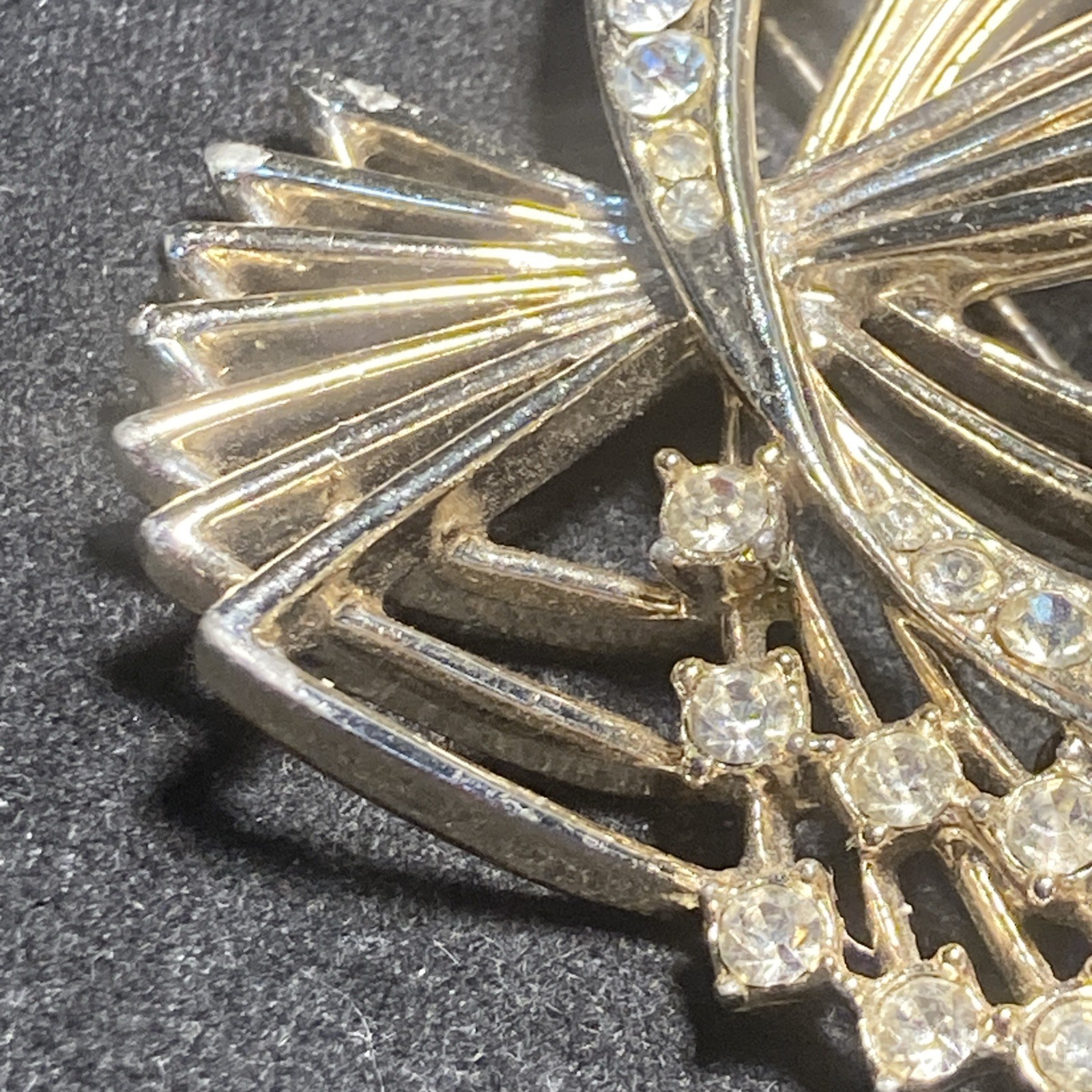 Open Gold Tone Clear rhinestone Rare Brooch Bow Floral Bouquet 2.08″ Old C photo