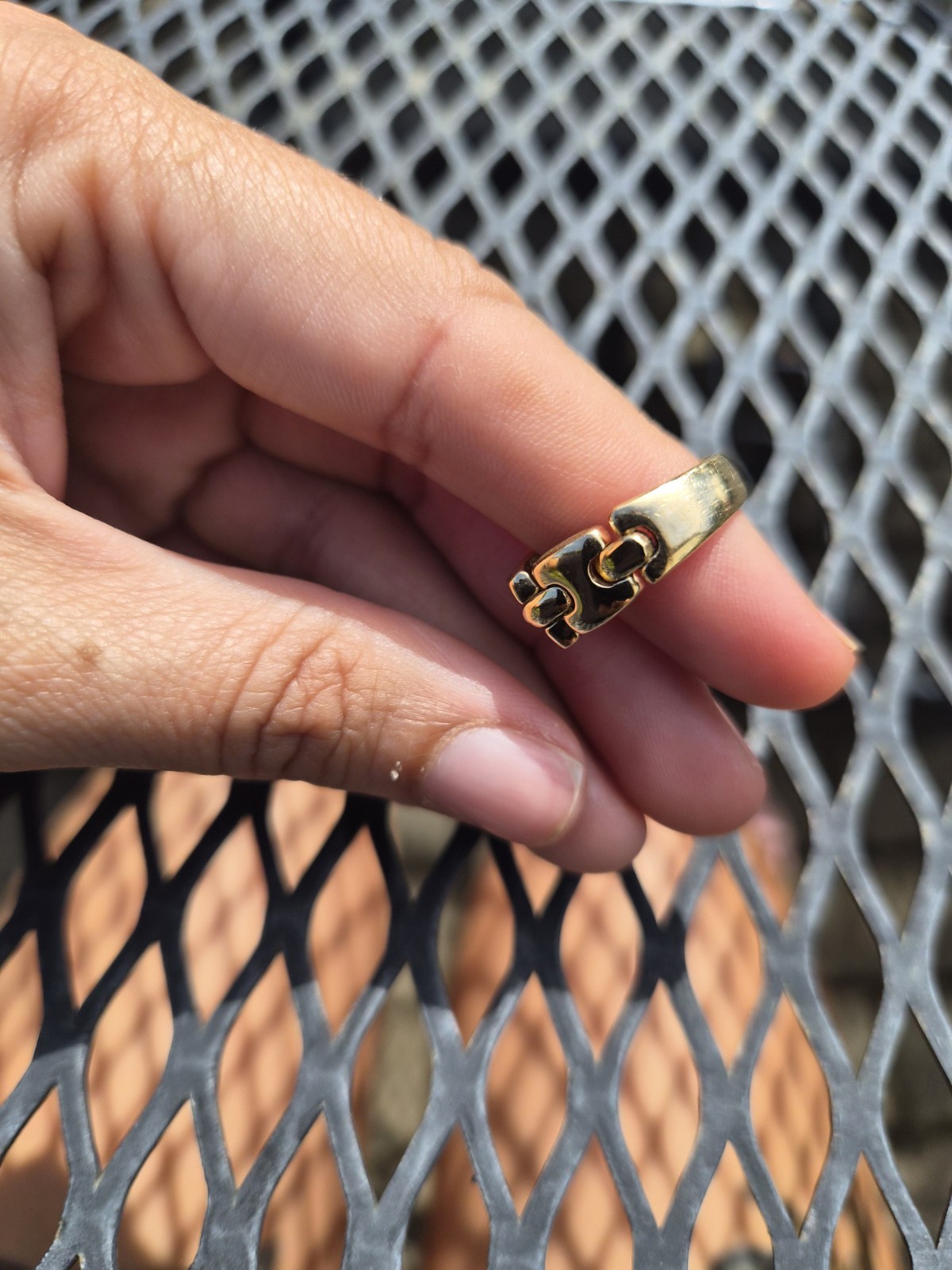 Vintage 14k Articulated Chain Ring