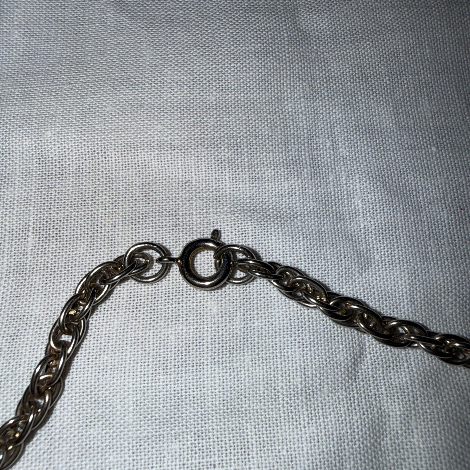 Vintage 1972 Kennedy Half Gold plated Pendant Necklace Chain 24″ Revere Mfg