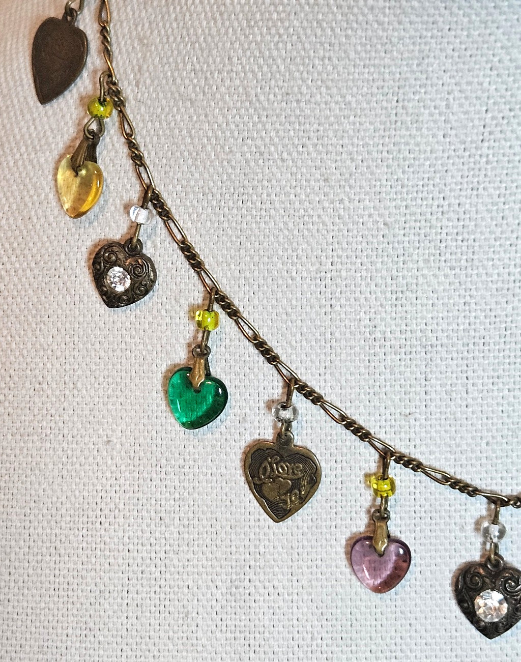 Vintage GLASS WORKS STUDIO Brass Multi Color Glass Heart Necklace 16″