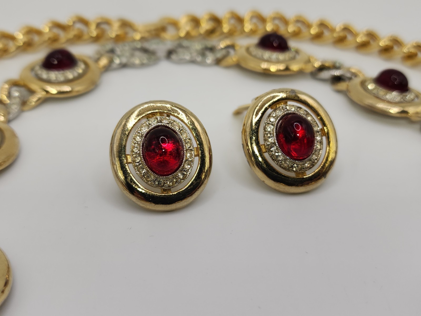 VINTAGE KENNETH LANE RARE 3 PIECE NECKLACE & EARRING SET GOLD RED CABOCHON