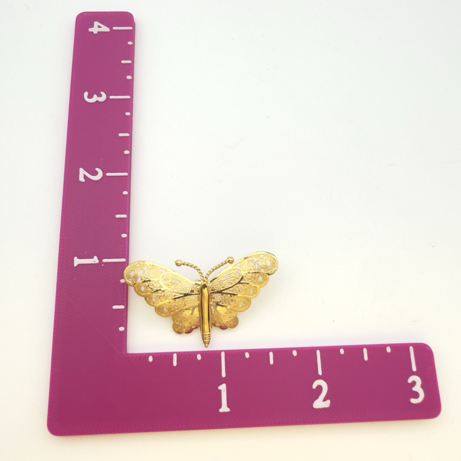 Vintage Gold Tone Filigree Butterfly Brooch Small Delicate Pin Spring
