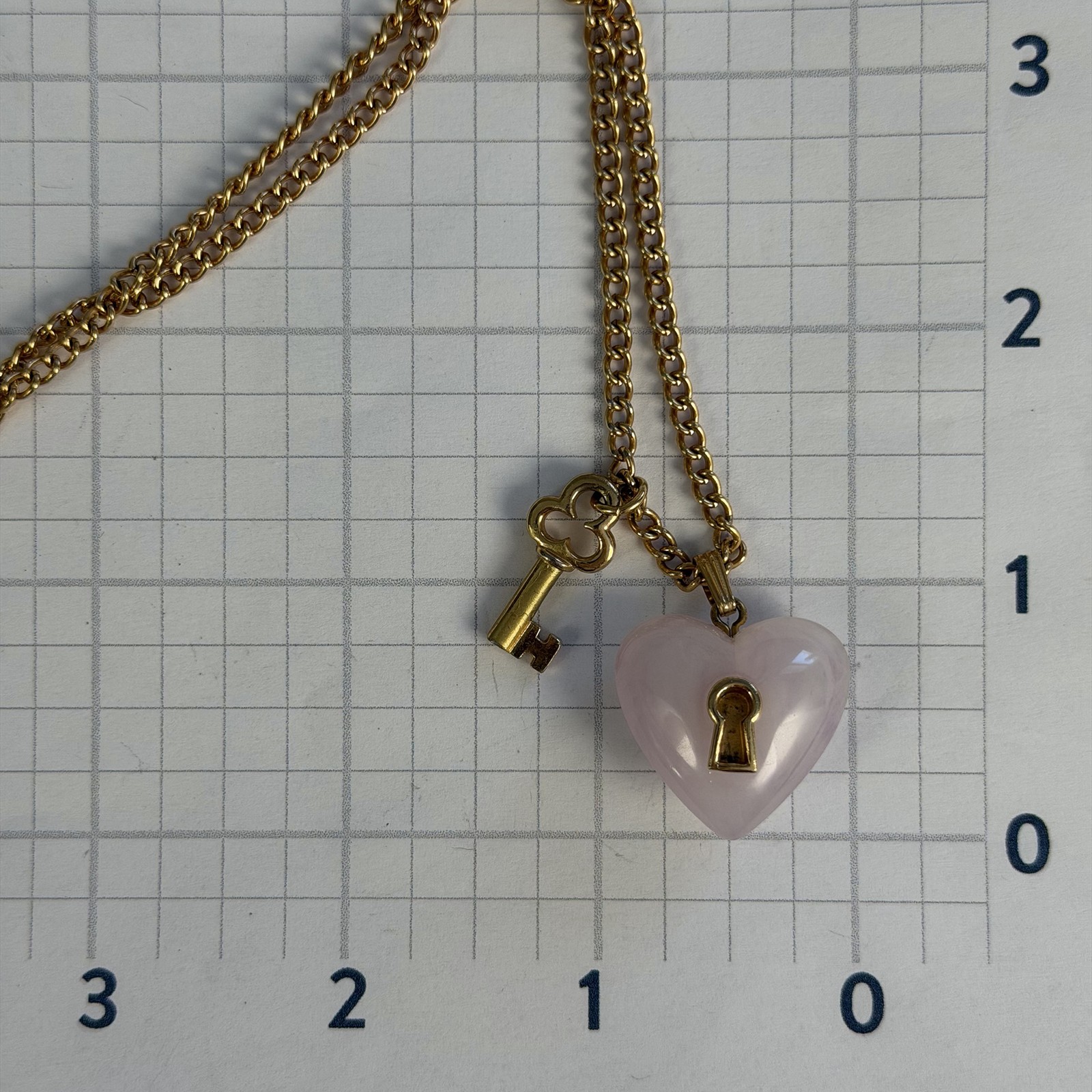 VTG 1976 Avon Key To My Heart Pink Puff Heart Lock & Key Pendant Necklace 24″