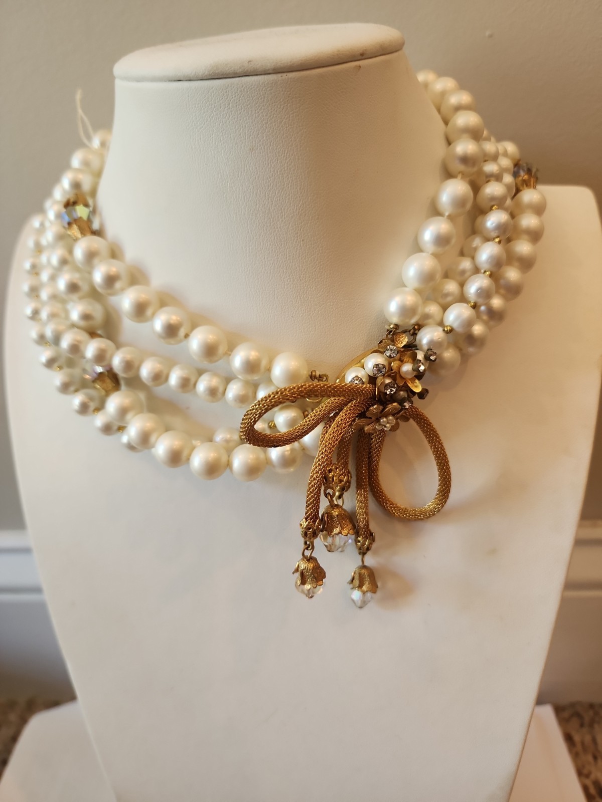 Unsigned Miriam Haskell Vintage 4 Strand Faux Pearl Necklace Gold Mesh Bow Flaws
