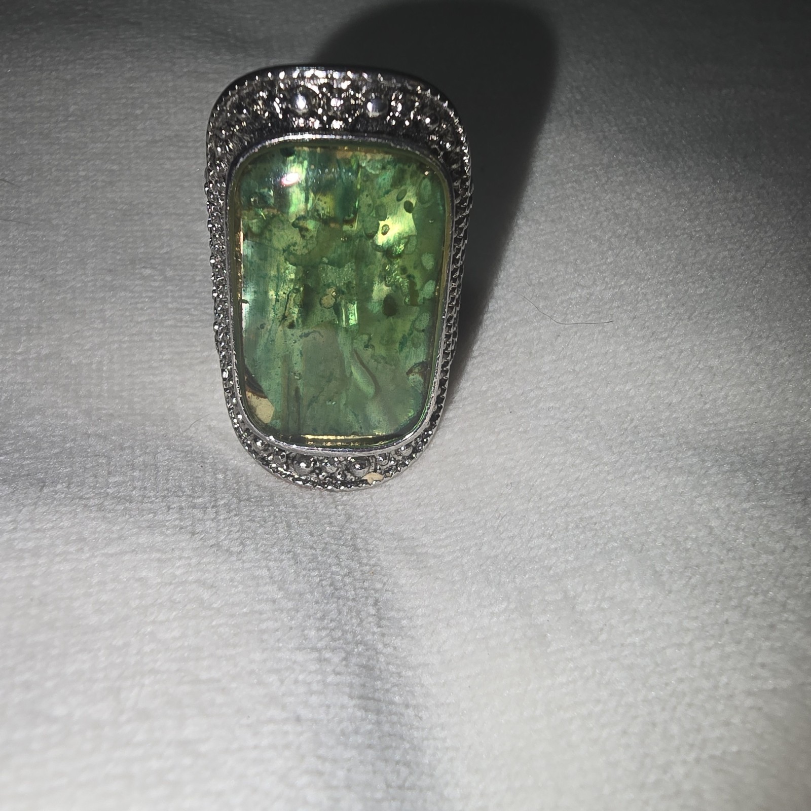 VINTAGE-RETRO Antique Look Silver Tone w/ Green Gem Dome Ring sz 8
