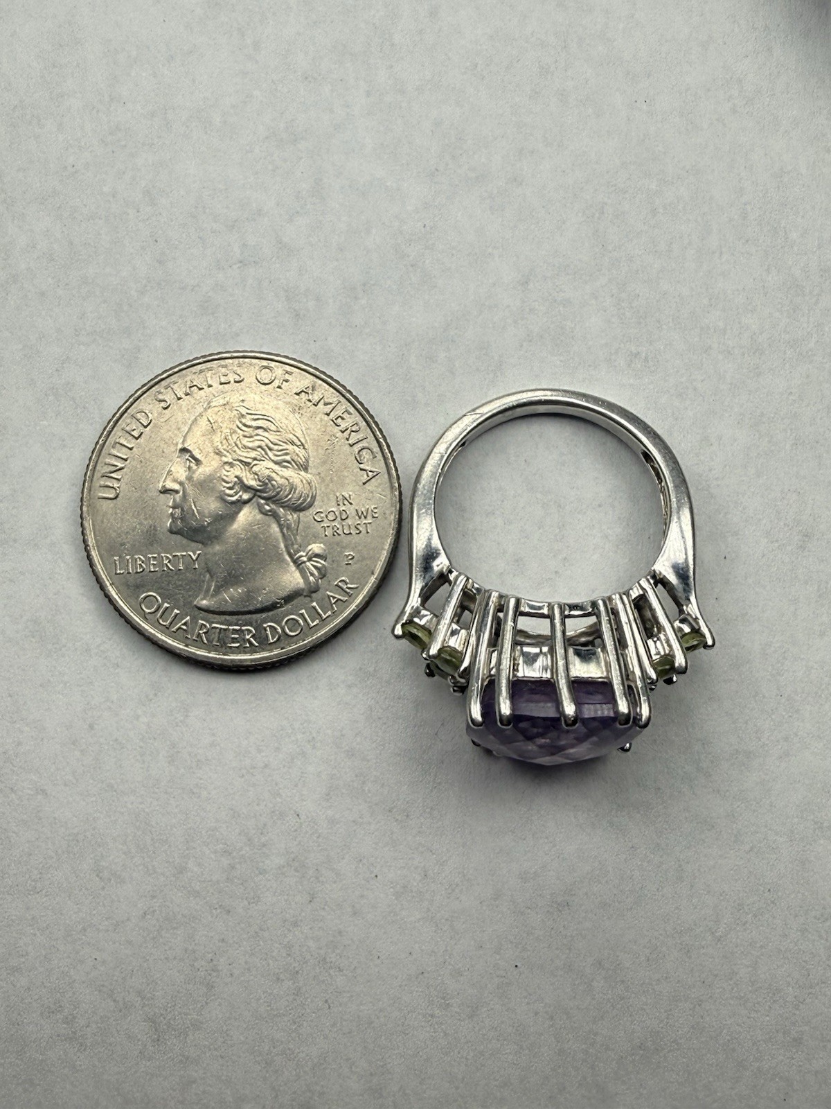 Vintage Sterling Silver Cushion Cut Amethyst & Peridot Cocktail Ring Size 6 – 6g