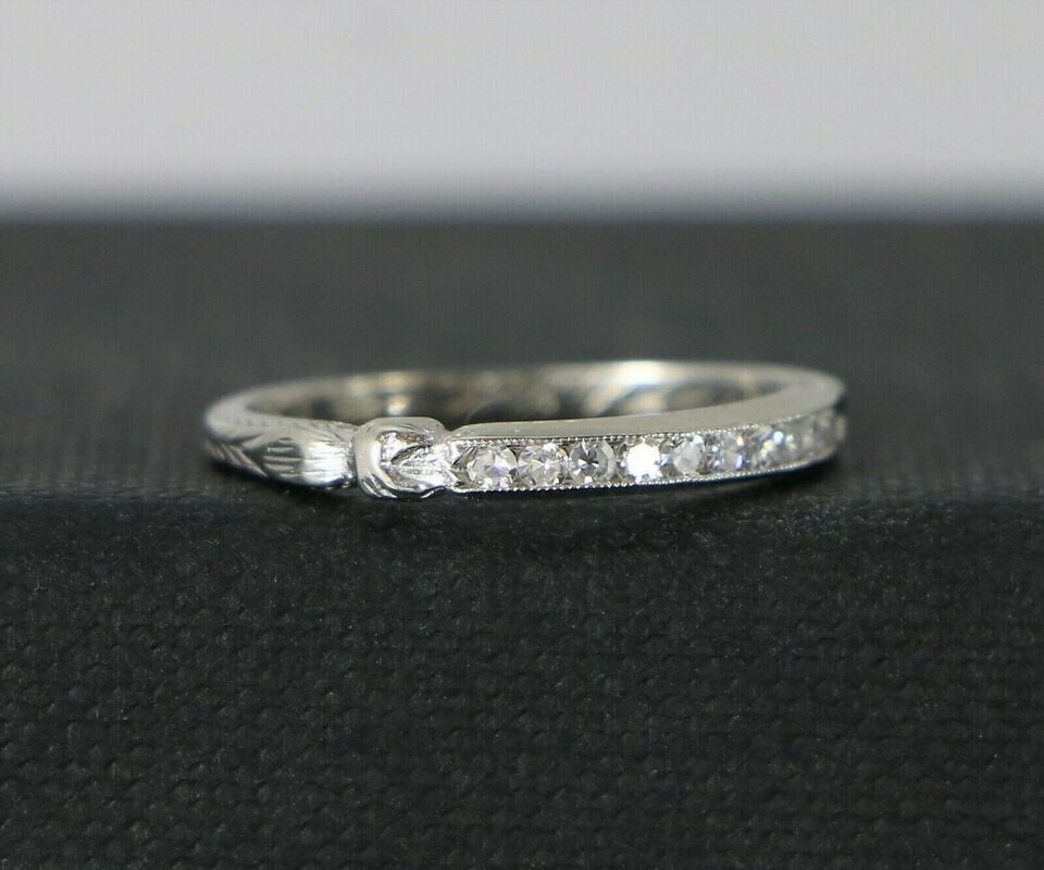1/3CTW White Round Cut CZ Art Deco Antique Style Wedding Band Ring In 925 Silver
