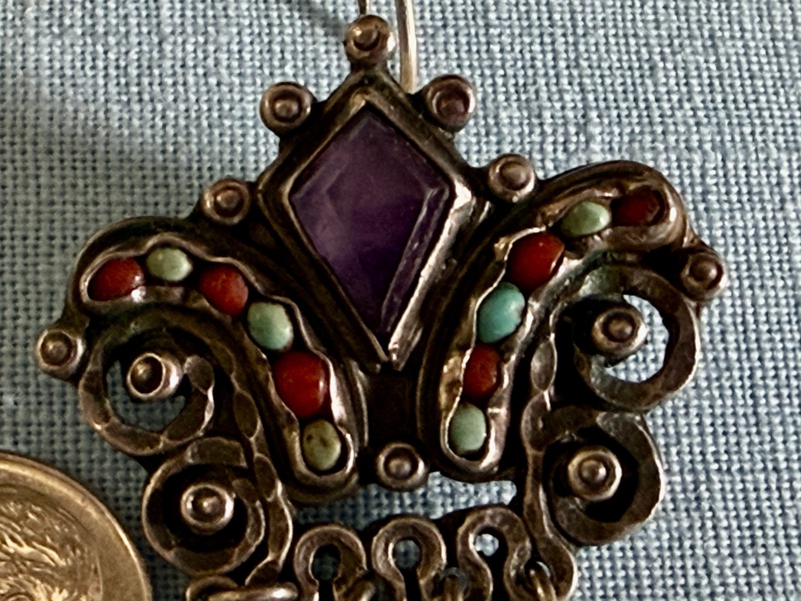 VTG ORNATE CORAL AMETHYST? SINGLE LG EARG TO BECOME GRAND PENDANT almost 2″ LONG