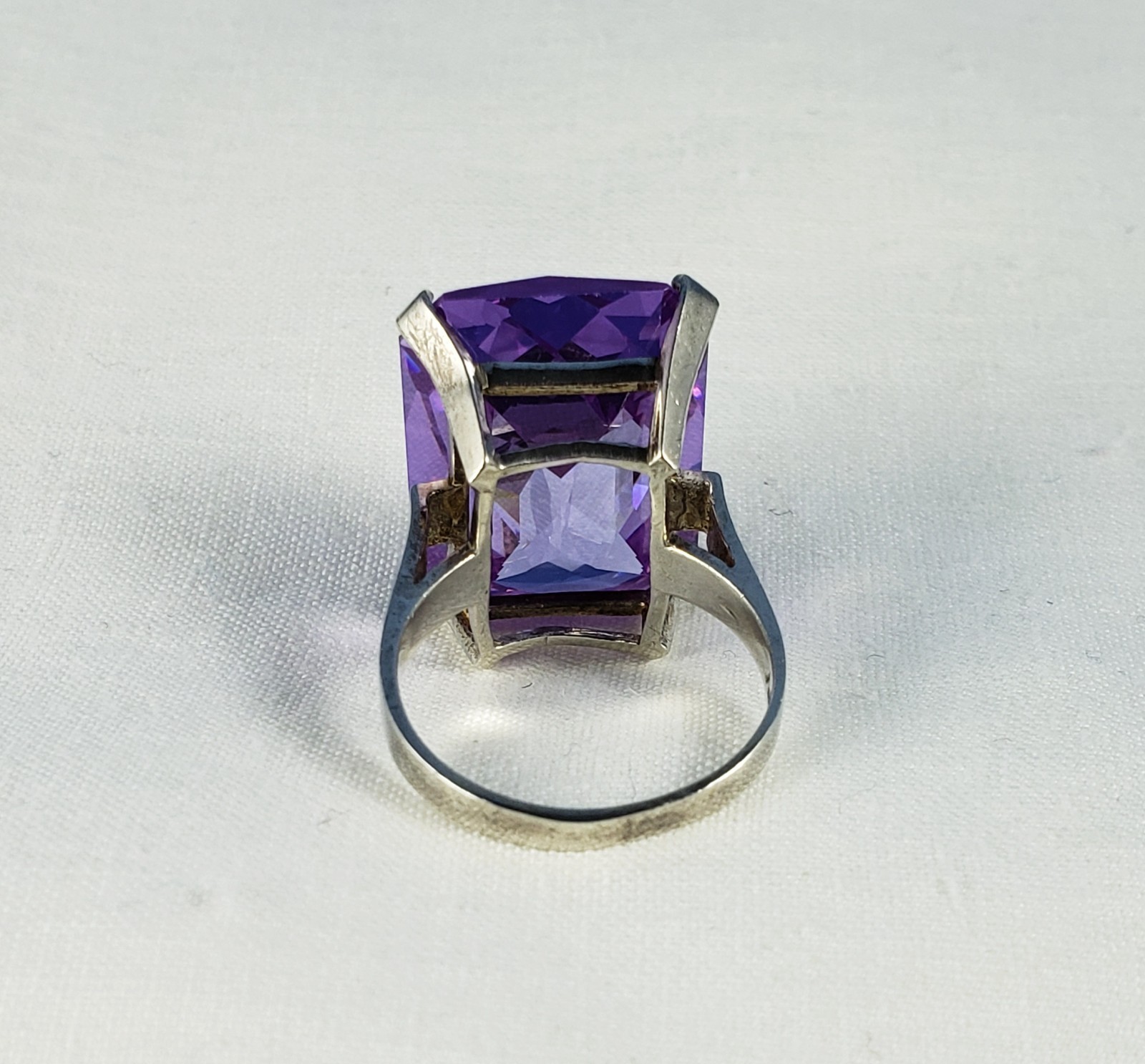 Vintage sterling silver changing color pink lilac stone cocktail ring sz 7.25