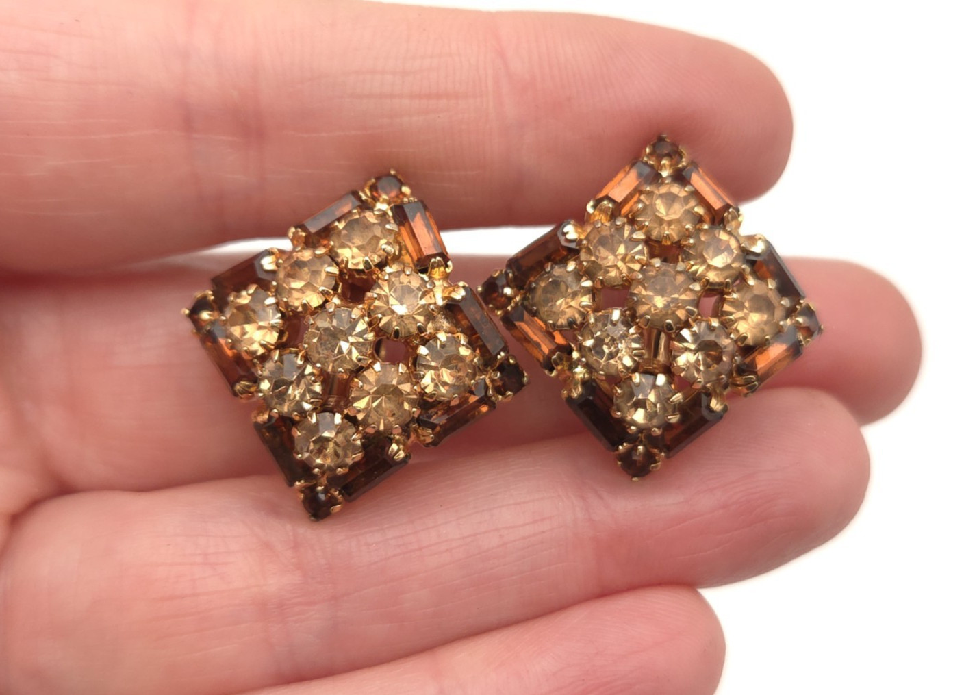 Vintage Hobe Signed Gold Tone Brown Rhinestone Adjustable Clip On Earrings