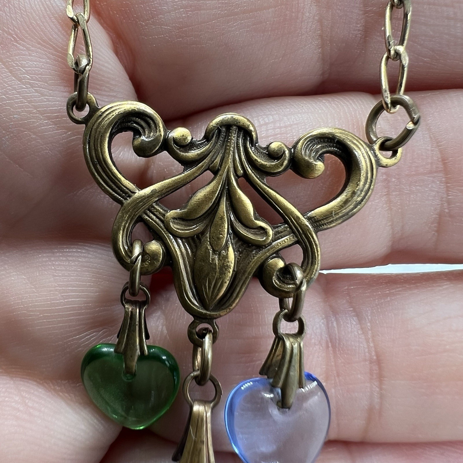 VTG GLASS WORKS STUDIO LTD Glass and Brass Heart CHARM NECKLACE Intaglio 24+”