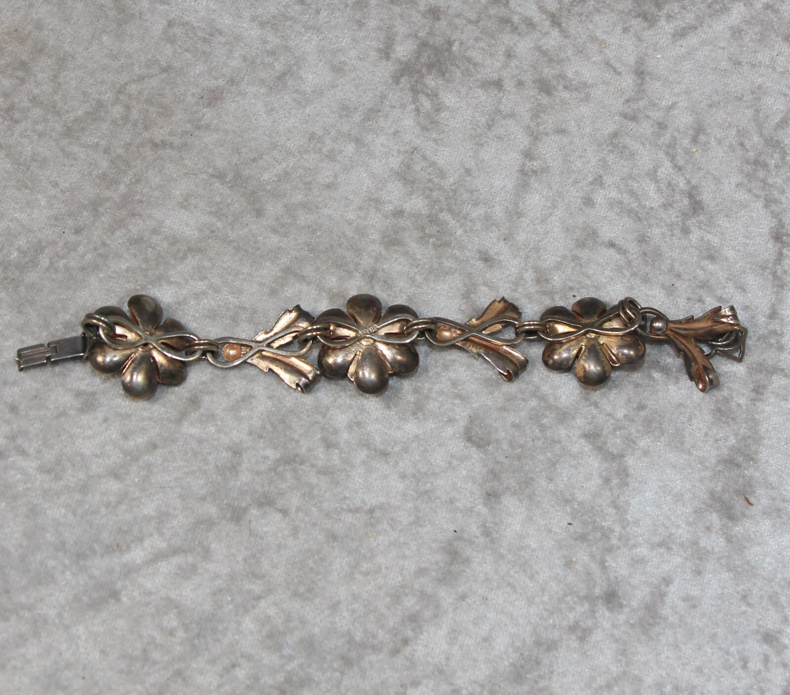 Vintage 1930s Bracelet Gold Wash Sterling Silver Flowers w Faceted Purple Stones