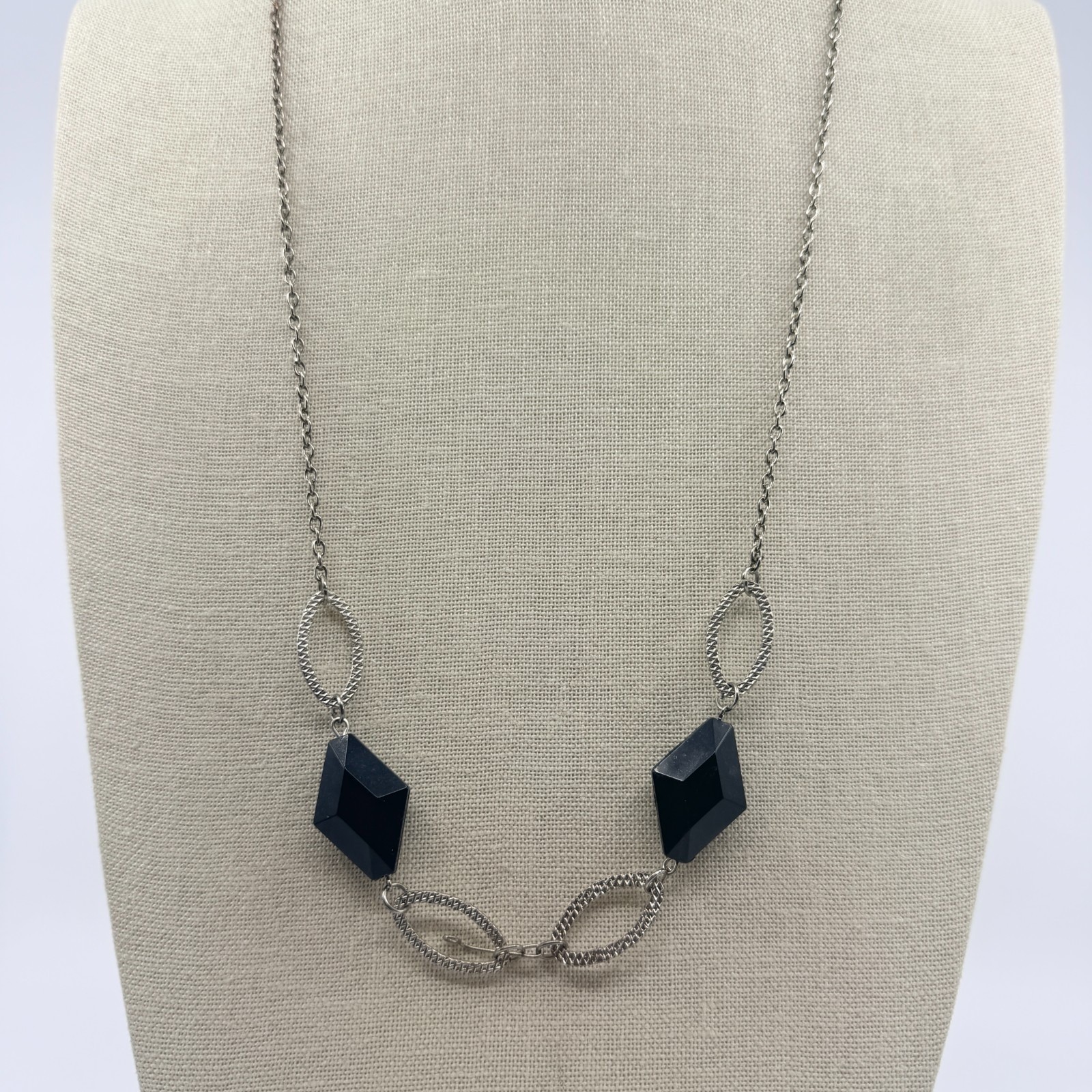 Vintage Silver Tone Black Geometric Lozenge Bead Necklace Textured Link Retro