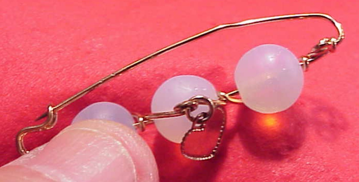 VINTAGE SOUVENIR NIAGARA FALLS MOONSTONE BROOCH PIN WIRE WRAP GOLD FILLED 2 INCH