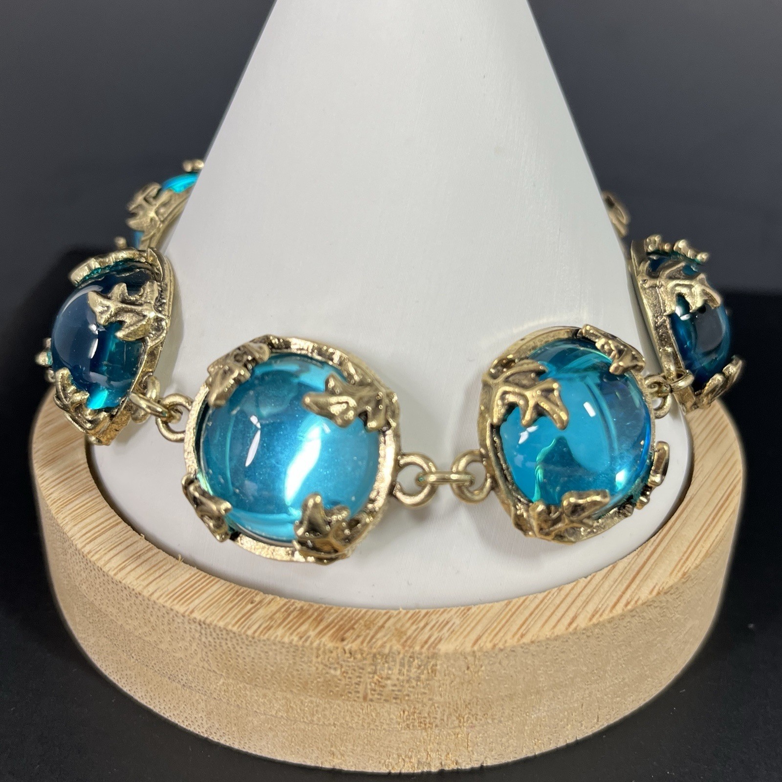 Turquoise Gripoix Glass Cabochon Bracelet Gold Tone Bezel Wide Chunky Statement