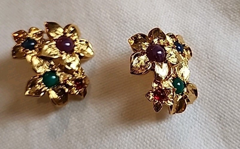 Earrings Avon Gold Tone Four Flower Earrings With Blue And Purple Gem Centers