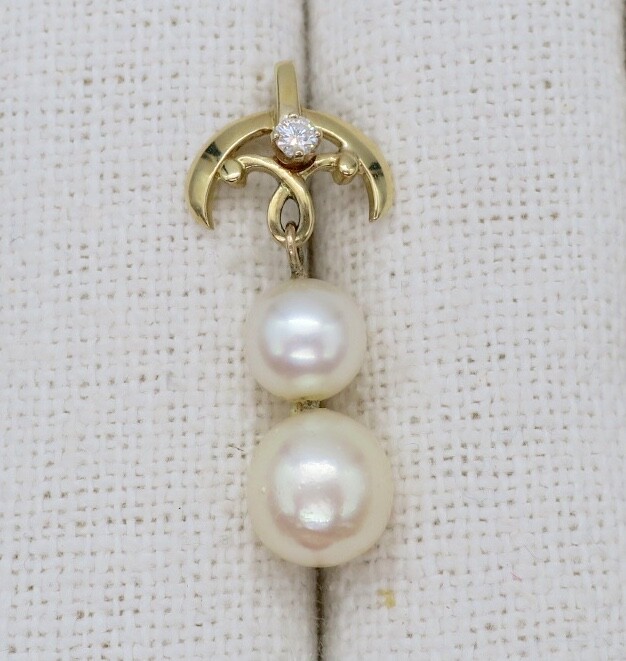 14k Gold ~ MIKIMOTO 2 PEARL & DIAMOND PENDANT ~ Hallmarked