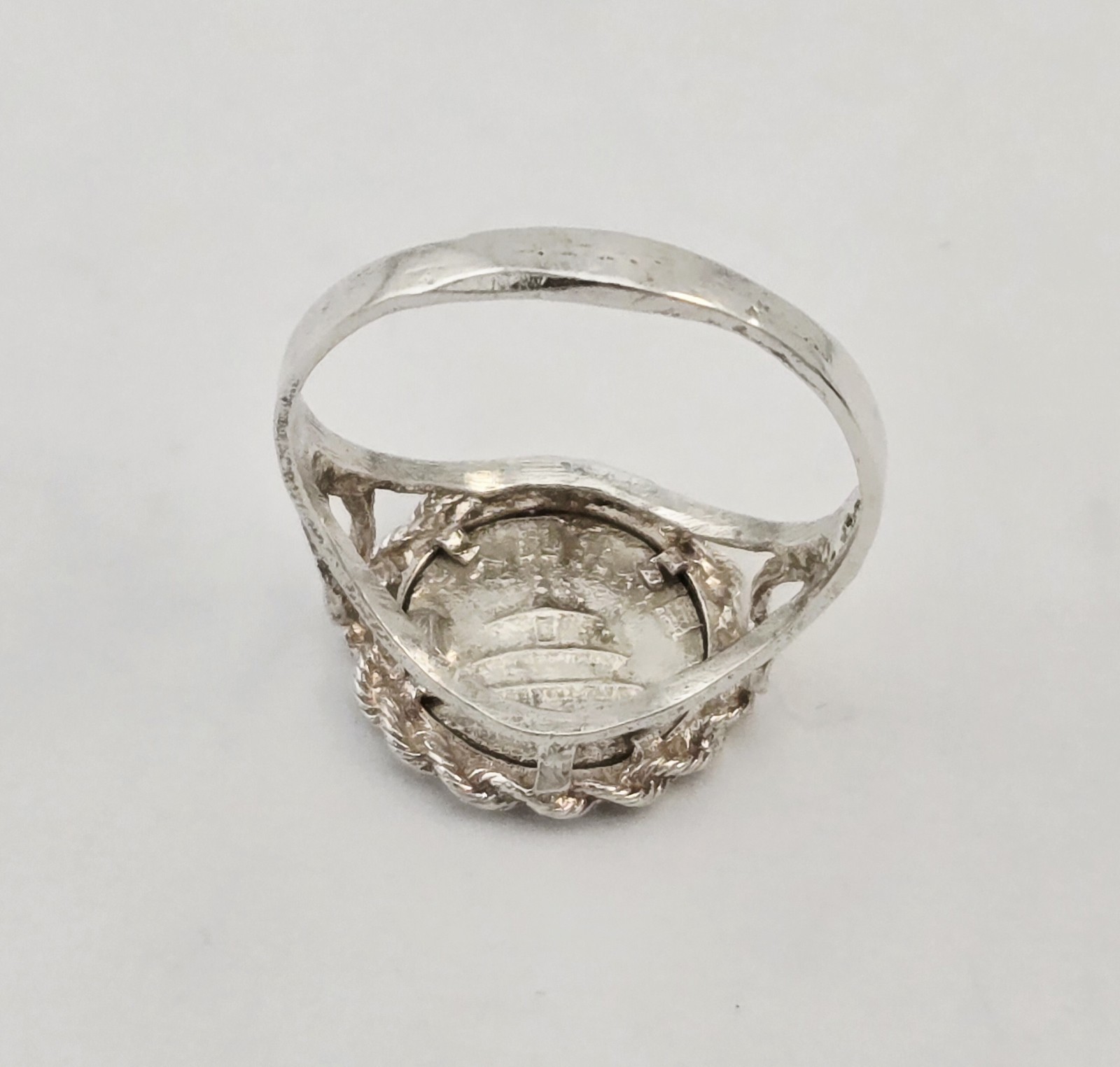 Vintage Sterling Silver Chinese Panda Coin Bezel Ring Rope Twist Size 8 – 2.2g