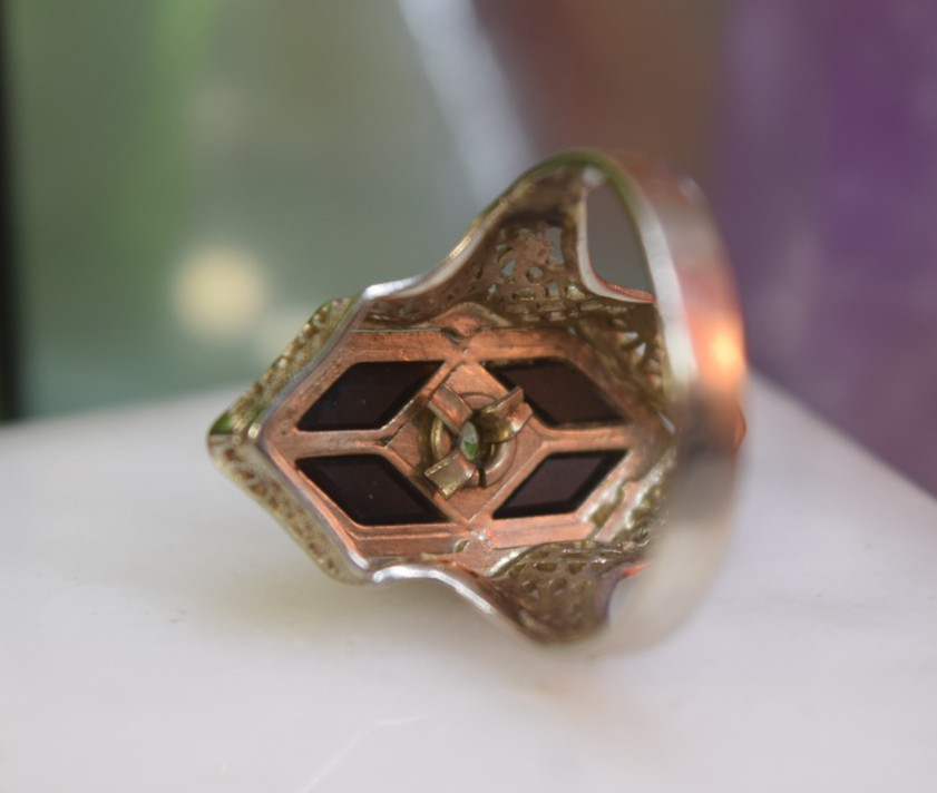 Antique Art Deco 14K White Gold Filigree Black Onyx Diamond Ring sz