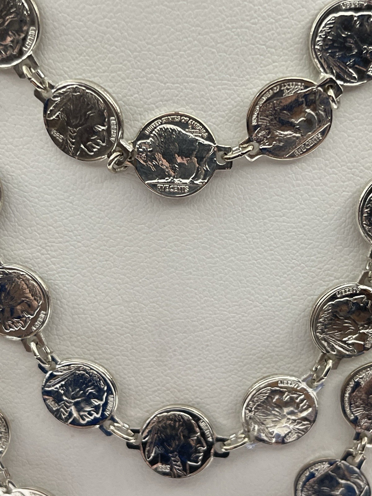 Vintage Southwest Miniature Buffalo Nickel Silvertone Necklace 38”